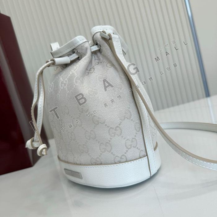 ���� �ö�ũ �̴� ��Ŷ�� 875802  26/�Ż�