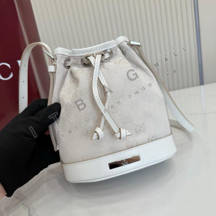 ���� �ö�ũ �̴� ��Ŷ�� 875802  26/�Ż�