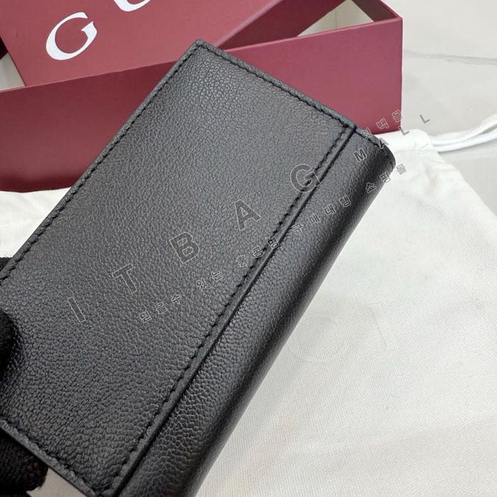 ����  ���� ī�� ���̽�  867327-1   26/�Ż�