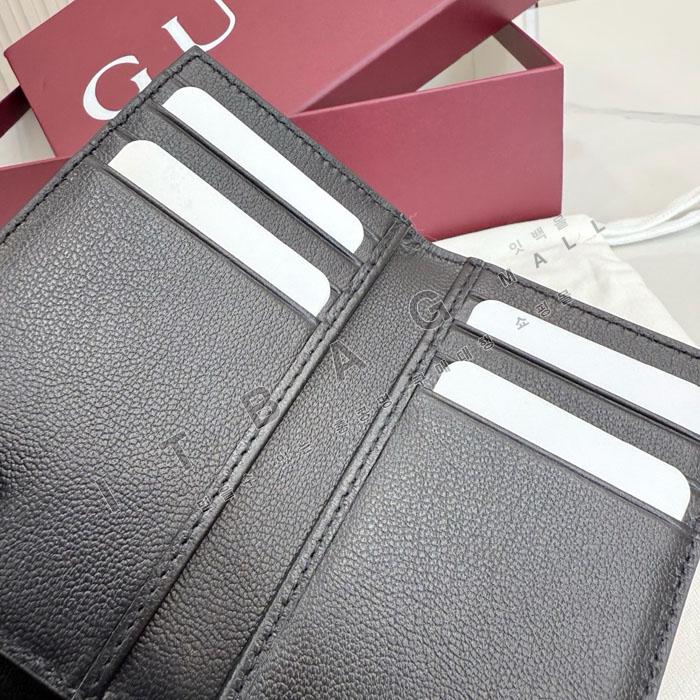 ����  ���� ī�� ���̽�  867327-1   26/�Ż�