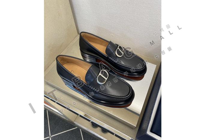 ���  ���� ����  YF9649 ��