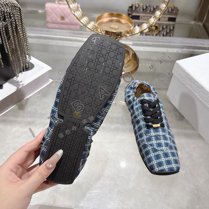 ��� ����   �긣 ����Ŀ�� YIBU3296-2   26/�Ż�  