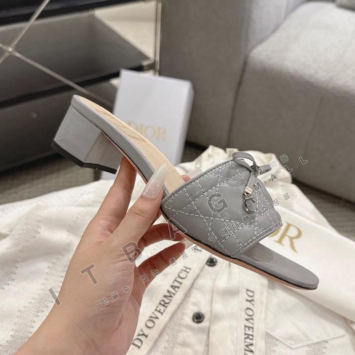��� ��� �� �����̵�  YIBU3299   26/�Ż�   3.5CM  