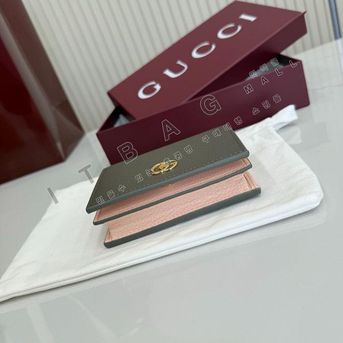 ����  GG ����  �����÷� �̴� ���� 841358-3   25/�Ż�