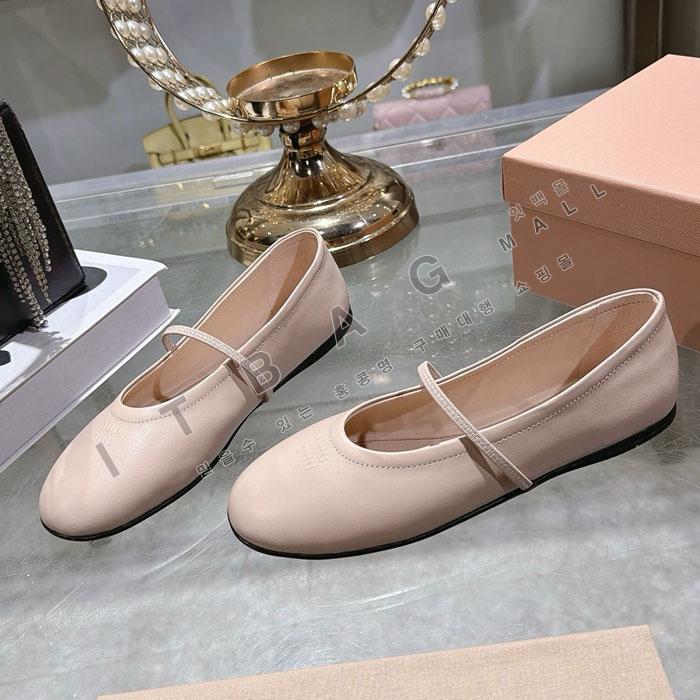�̿�̿� ���� �߷�����  YIBU3310-2   26/�Ż�