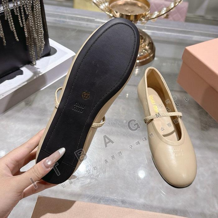�̿�̿� ���� �߷�����  YIBU3310-3   26/�Ż�