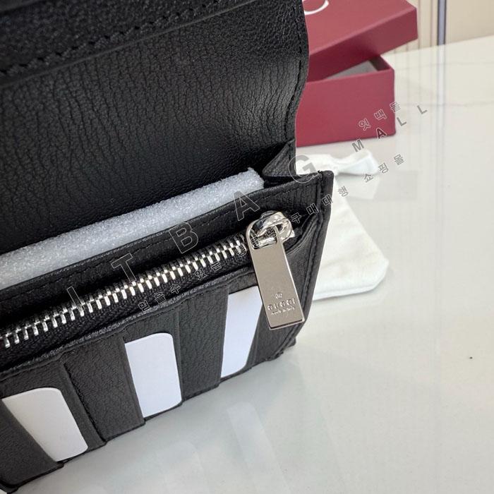 ���� ������ Ŭ����  ������  876441-1   26/�Ż�