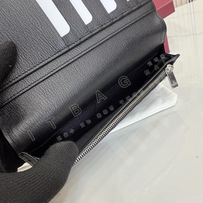 ���� ������ Ŭ����  ������  876441-1   26/�Ż�