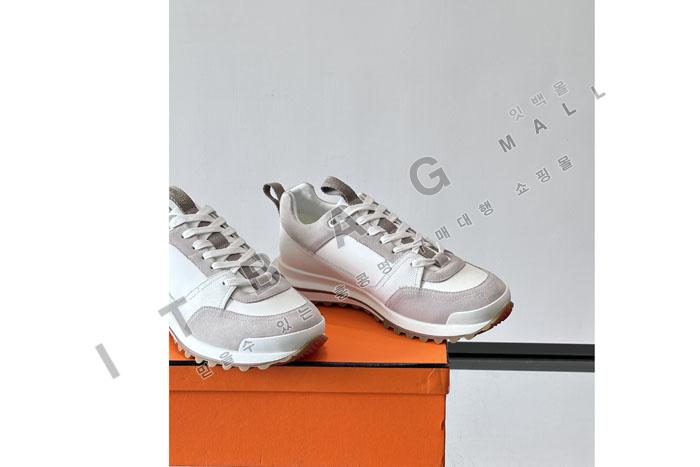 �����޽� ���� ����Ŀ�� YF6703 ��