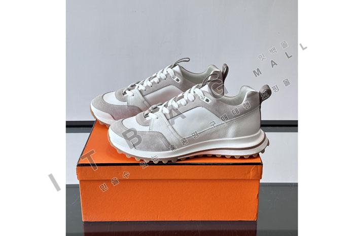 �����޽� ���� ����Ŀ�� YF6703 ��