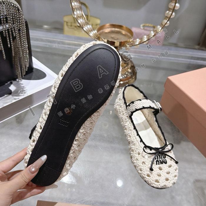 �̿�̿�  �߷�����  YIBU3311-1   26/�Ż�