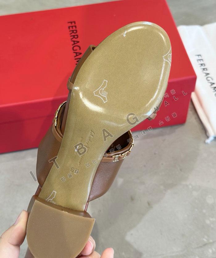 �䷹���� Ʈ���� �ٶ� ü�� ����� �� ����   YIBU3320-1    26/�Ż�    5.5CM
