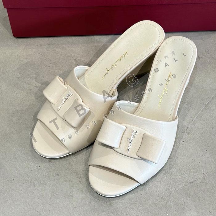 �䷹���� �ٶ� ���� �����̵�   YIBU3321-1    26/�Ż�    4.5CM