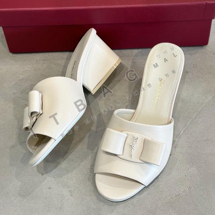 �䷹���� �ٶ� ���� �����̵�   YIBU3321-1    26/�Ż�    4.5CM
