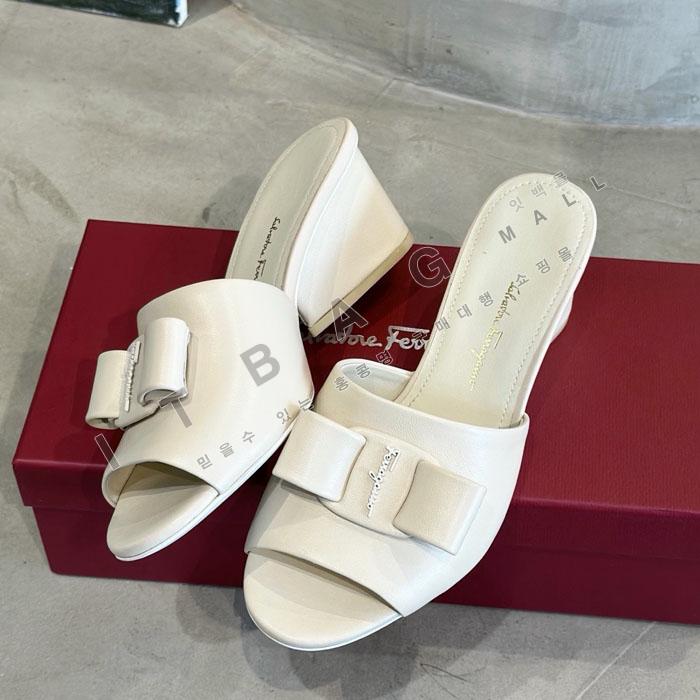 �䷹���� �ٶ� ���� �����̵�   YIBU3321-1    26/�Ż�    4.5CM