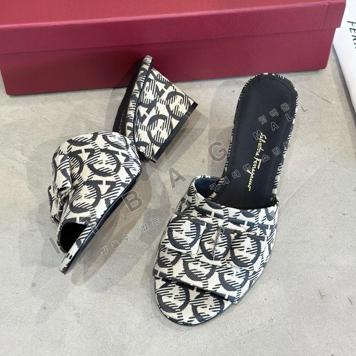 �䷹���� �ٶ� ���� �����̵�   YIBU3321-2    26/�Ż�    4.5CM