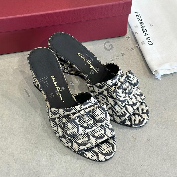 �䷹���� �ٶ� ���� �����̵�   YIBU3321-2    26/�Ż�    4.5CM