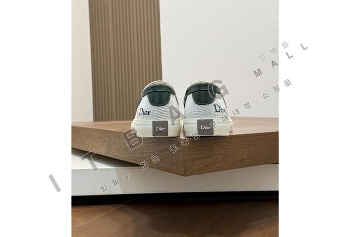 ���  ���񿡶�  ü���� ���� YF2336-1 ��