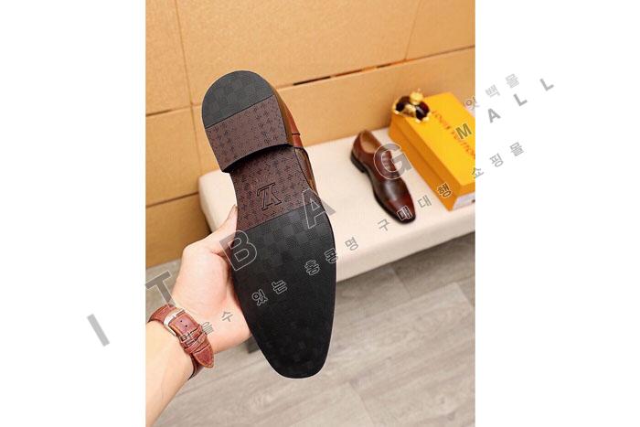 ���̺���  ���� ����  MYB2612