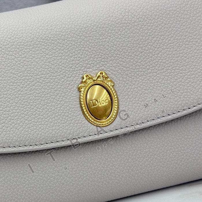 ��� �޴޸��� ������ ��Ʈ�� �Ŀ�ġ  DR1363-3    26/�Ż�  