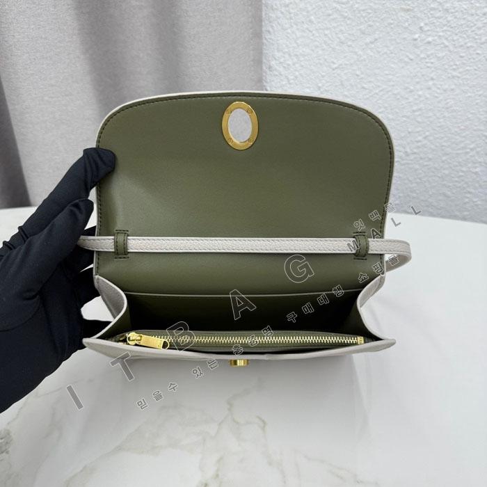 ��� �޴޸��� ������ ��Ʈ�� �Ŀ�ġ  DR1363-3    26/�Ż�  