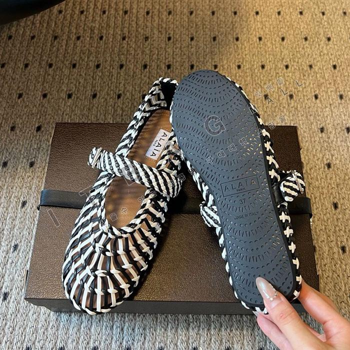 �˶��̾� �޽� �߷�����  YONG9206-2   26/�Ż�  