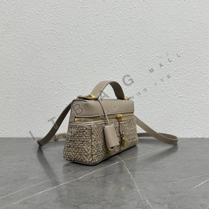 �η��ǾƳ� ����Ʈ�� �� L23  LP4828-4   23/�Ż�  ����ī, ���� ��