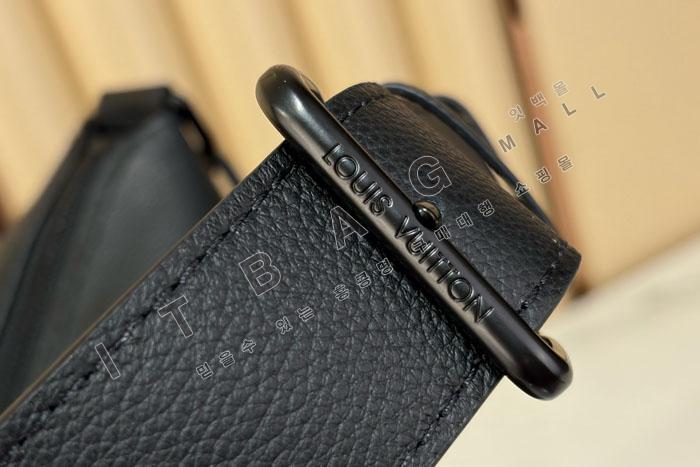 ���̺��� �谡�� ȣ����  M27856  26/�Ż�