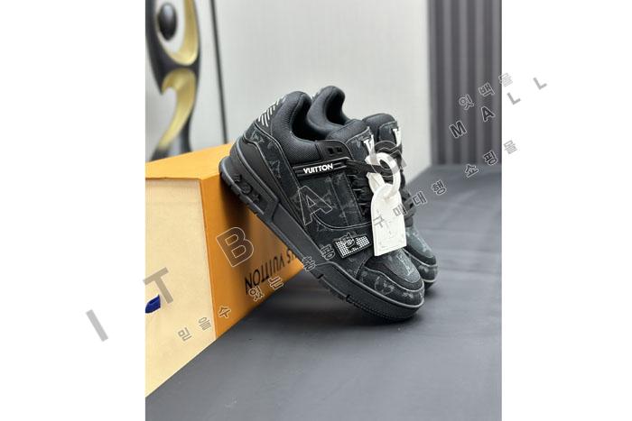 ���̺��� ���� Ʈ���̳� ����Ŀ��  SP5102-1