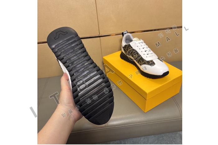 �ҵ� ���� ����Ŀ��  MYB5122