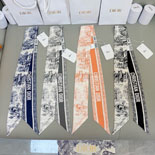 ���  �浵    YUE2352  25/�Ż�   4�÷�