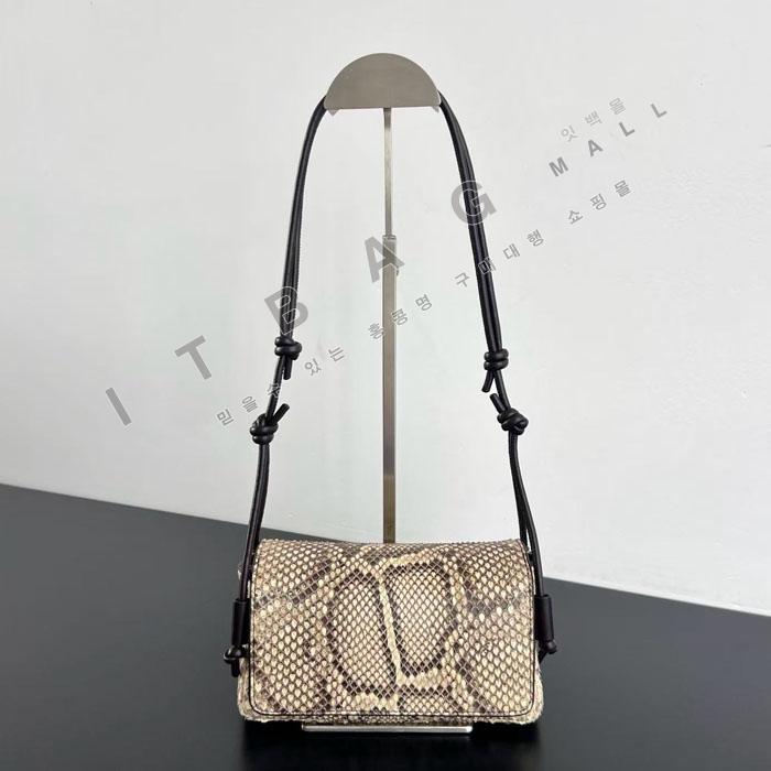 ���װ� ����Ÿ  ��Ѹ��� �����  843893-12   25/�Ż�  