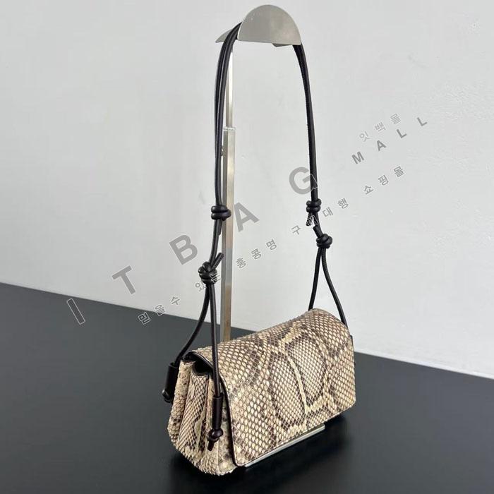 ���װ� ����Ÿ  ��Ѹ��� �����  843893-12   25/�Ż�  