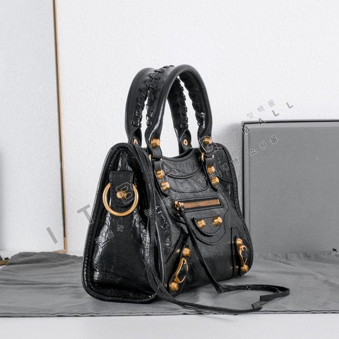 �߷��þư� �̴�  �� ��Ƽ ��  GA2114-2 ��  26/�Ż� 