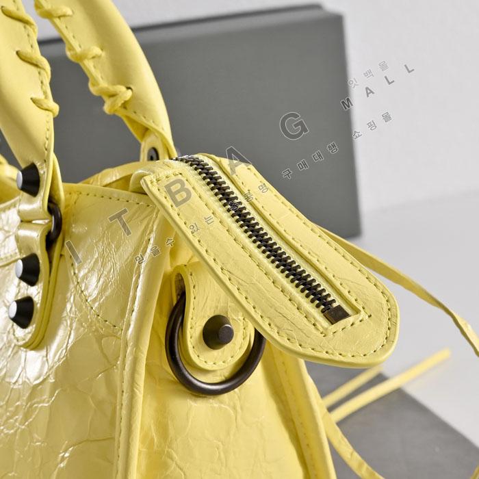 �߷��þư�  �̴�  �� ��Ƽ ��  GA2115-9 ��  26/�Ż� 