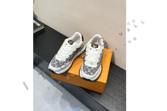 ���̺��� YF4565 ��  3�÷�