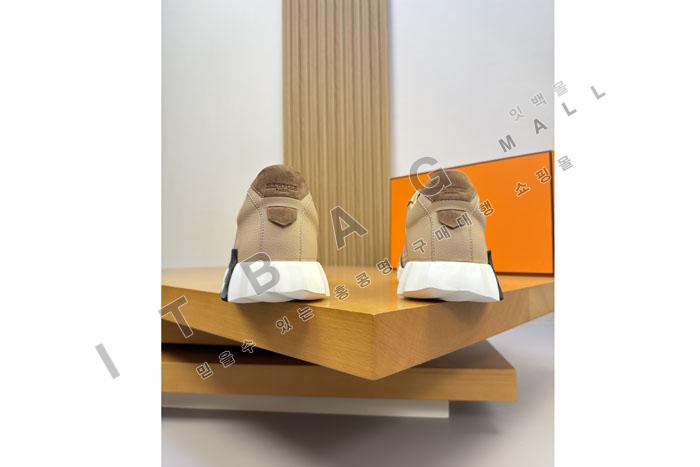 �����޽� ���� �ٿ�� ����Ŀ��  YF4581 ��