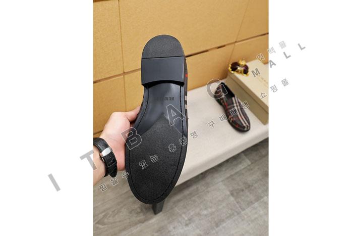 ������ ���� ����  MYB4586  2�÷�