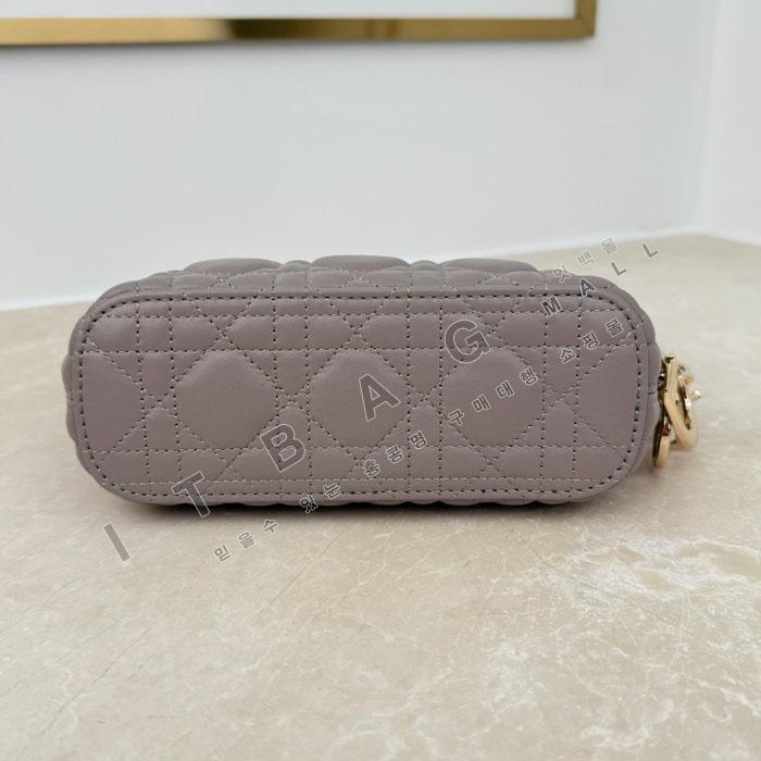 ��� ������ �̴�/���� ȣ�� ��  DR1362-17    26/�Ż�  