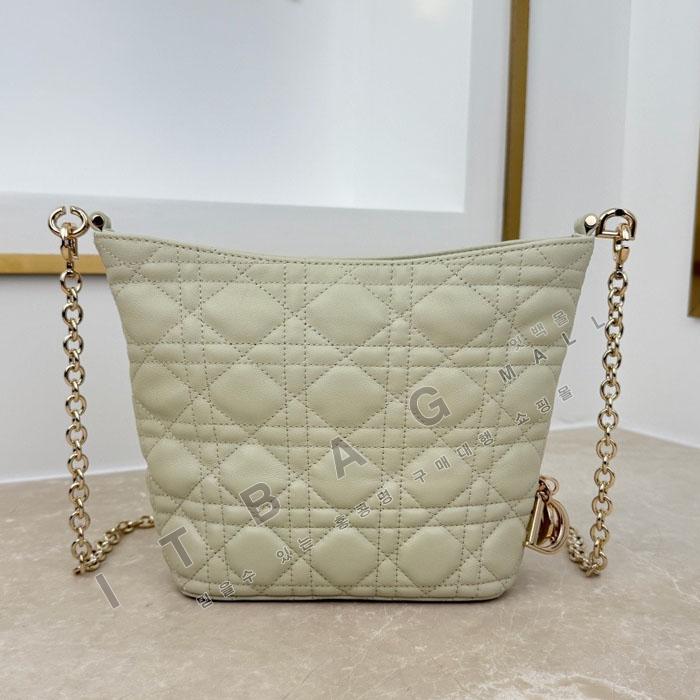 ��� ������ �̴�/���� ȣ�� ��  DR1362-18    26/�Ż�  