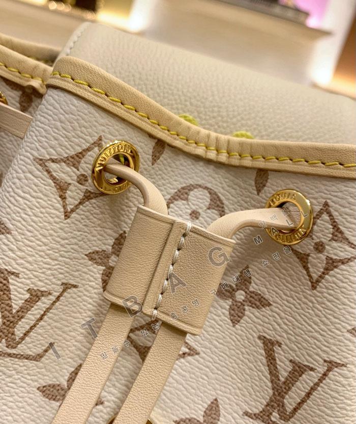 ���̺��� ������ �̴� LV ũ����Ƽ ���� M2A079  26/�Ż�