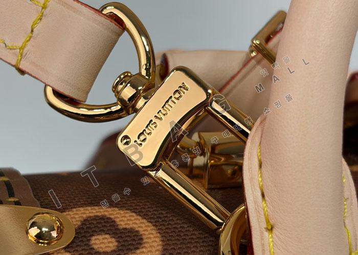 ���̺��� ���ǵ� Ʈ��ũ 20 M29470   26/�Ż�