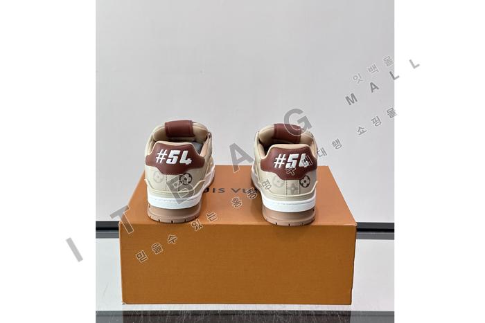 ���̺���  ���� Ʈ���̳� ����Ŀ��  YF9605 ��