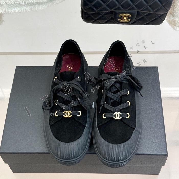 ���� �����̵� ����Ŀ��   YONG9257    26/�Ż�   2�÷� 