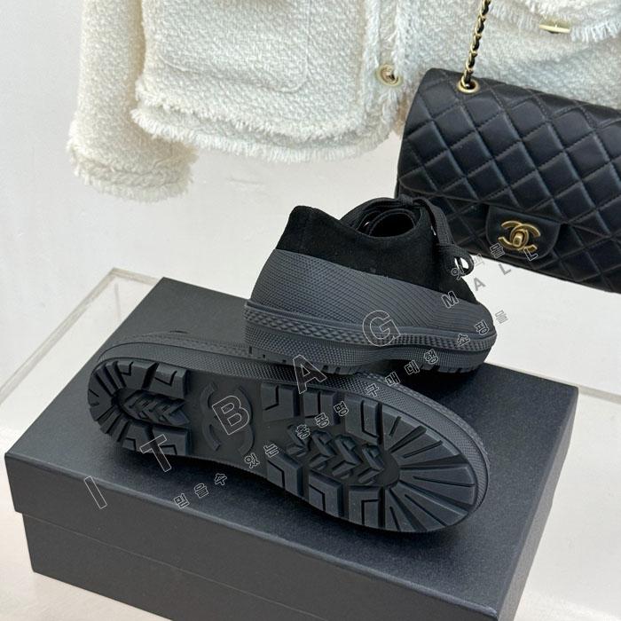 ���� �����̵� ����Ŀ��   YONG9257    26/�Ż�   2�÷� 
