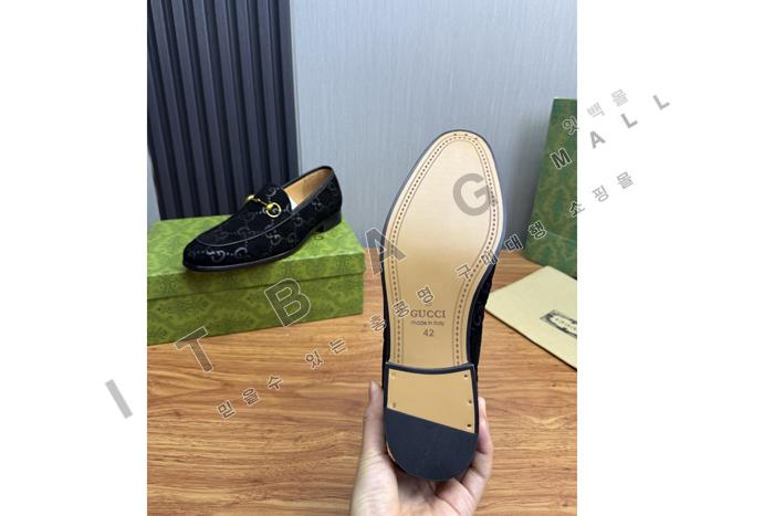����  ���� Ȧ���� ����  YF53067  3�÷�