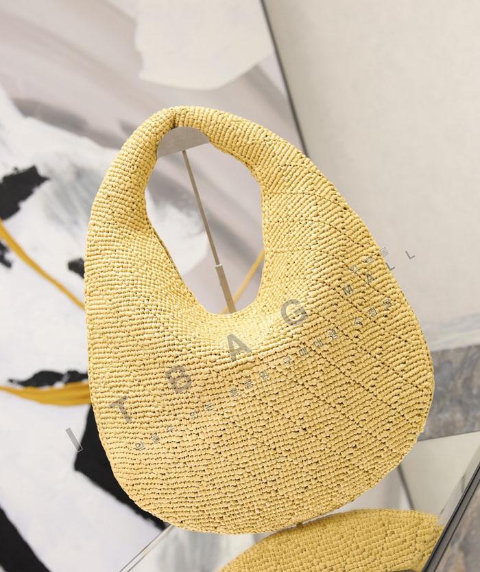 �Ի��ζ�  �����ɾ� �����̵� ȣ����  698652-2  25/�Ż�  