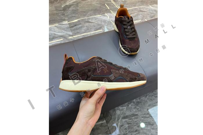 ���̺��� ���� ��� 300 ����Ŀ�� YF6441 ��
