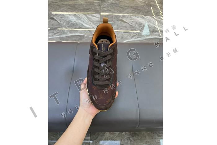 ���̺��� ���� ��� 300 ����Ŀ�� YF6441 ��