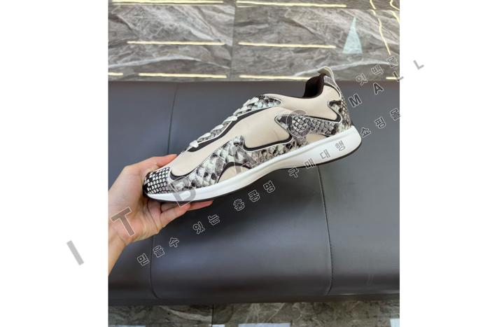 ���̺��� ���� ��� 300 ����Ŀ�� YF6441-1 ��